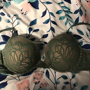 NWOT dream angels Victoria Secret bra!!